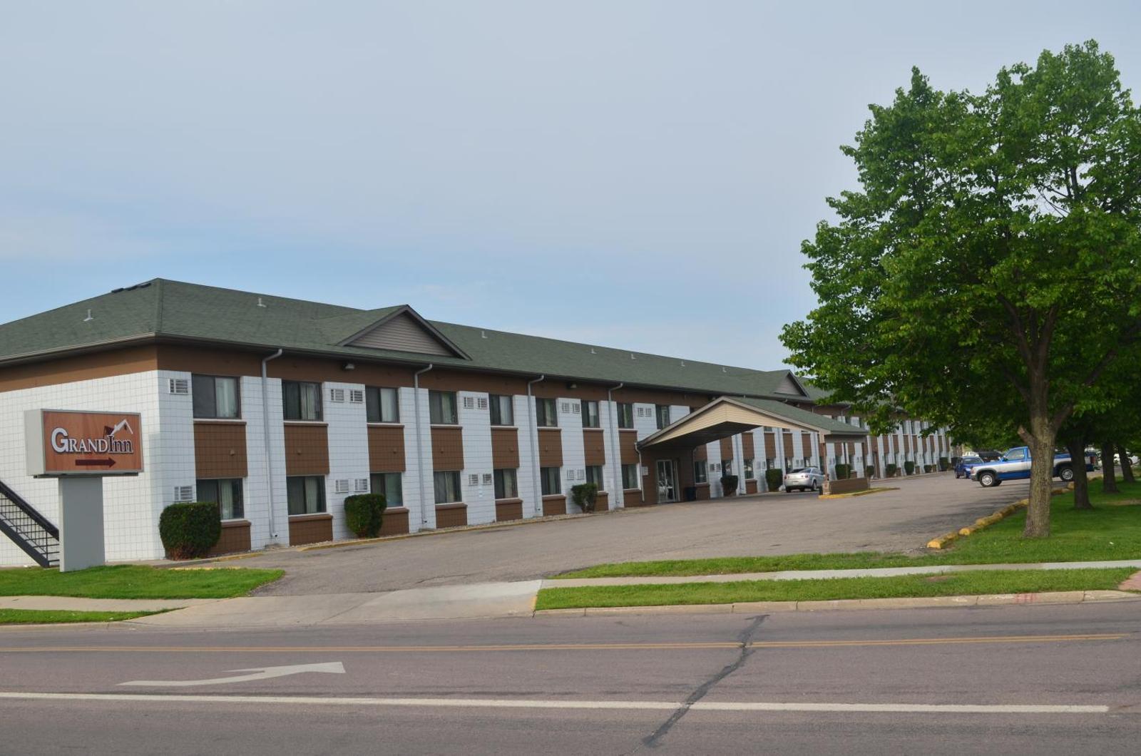 Grand Inn Motel Main image 1